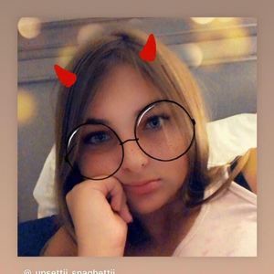 Meet your Posher, Haley